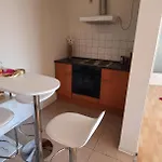 Apartment Moderne Im Dachgeschoss *